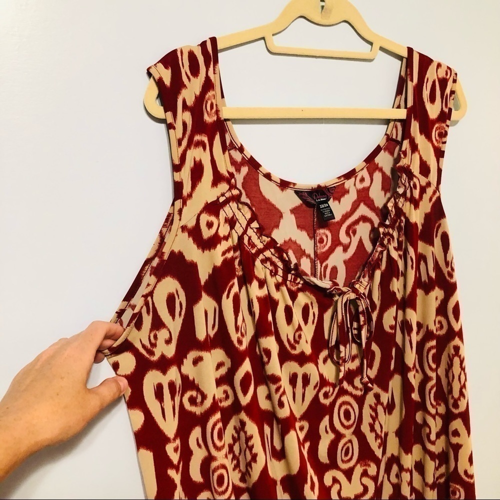 Deluxe L.A. Blues size 22/24 sleeveless top. Soft slinky material - Picture 8 of 11